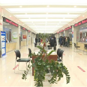 莫力達(dá)瓦達(dá)斡爾族自治旗政務(wù)服務(wù)中心各辦事窗口工作時(shí)間及咨詢電話