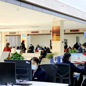 望江縣政務(wù)服務(wù)中心辦事大廳各窗口工作時(shí)間和聯(lián)系電話(huà)