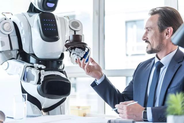 2019年中國商用服務(wù)機(jī)器人研究報(bào)告