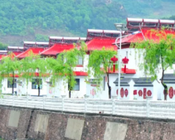 興隆縣藍(lán)旗營鎮(zhèn)人民政府