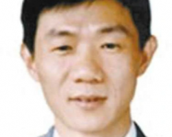 何家成(曾任國家行政學院黨委委員、常務副院長)