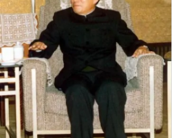 陳希同(北京市原市長、原國務委員、中共中央政治局原委員、北京市委原書記)